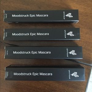 YOUNIQUE NIB  Epic Mascara - QTY 1 per order